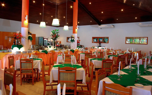 Porto das Naus Praia Hotel