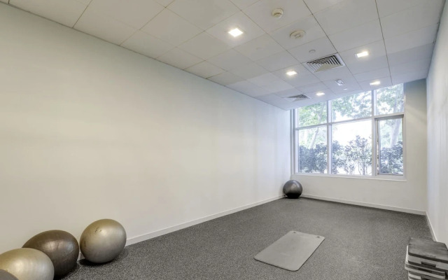 Stunning 2 BR in the heart of Downtown