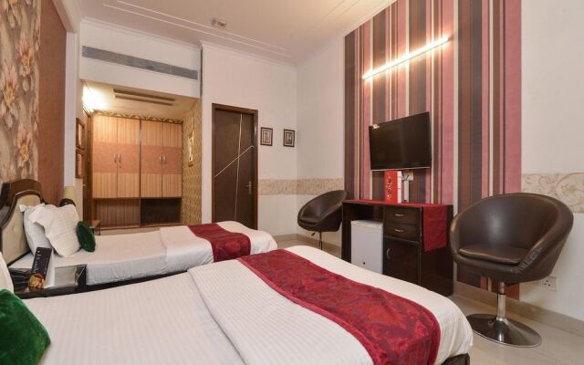 OYO 11291 Hotel Atlantis