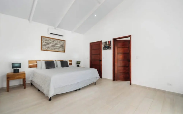 3-BD Home with Pool Near Beach