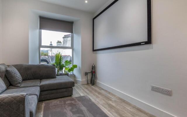 Central Ambleside - Luxury 2 Bed Holiday Home Dog Friendly