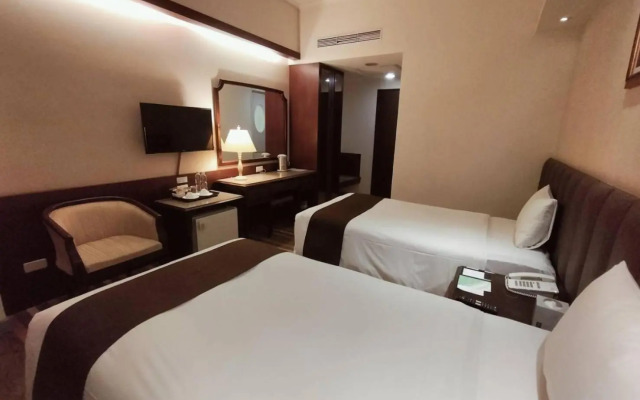 Urban Hotel 33