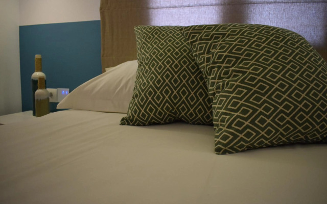 Meltemi by Manthos Hotels