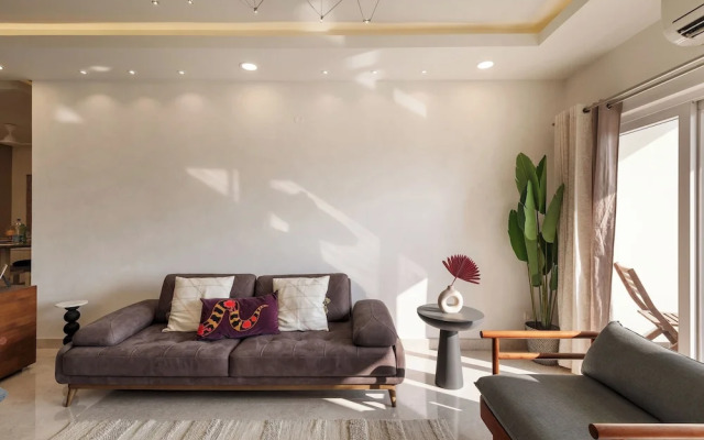 The Ivy Apartment by Red Olive