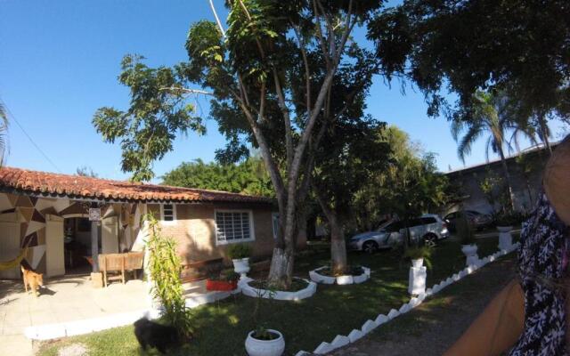 Lar Doce Lar Hostel & Pousada