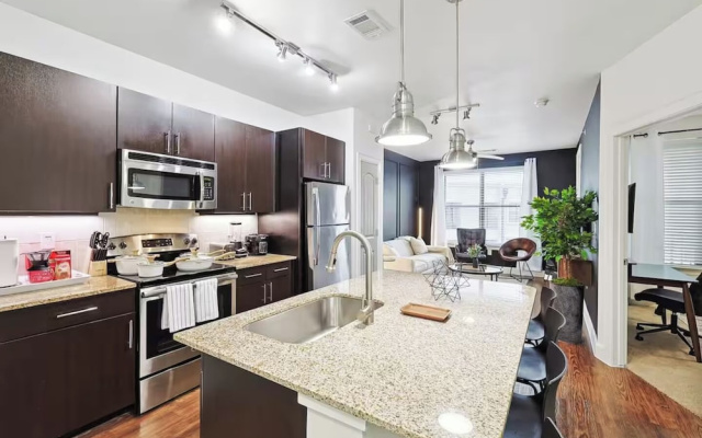 Lux 1B1B with Pool Near Legacy West