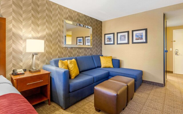 Comfort Inn & Suites Logan International Airport