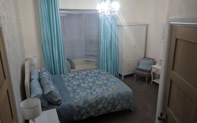Lion House Bed and Breakfast