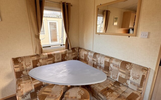3 Bedroom, pet Friendly, Lyons Winkups, Towyn