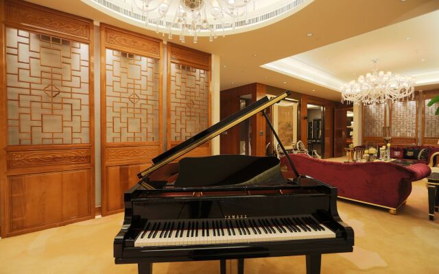Hilton Dalian