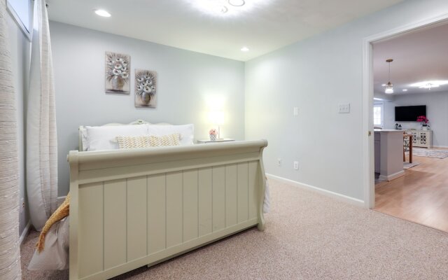 Cozy Herndon Home Near Wineries!