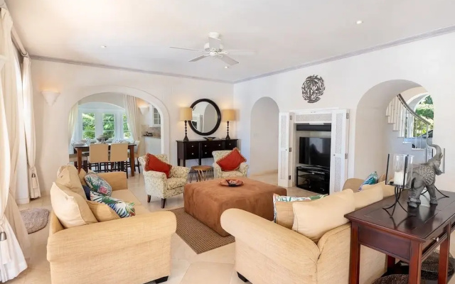Sugar Hill - Half Century House 6 Bedroom Villa