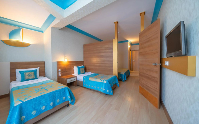 Miarosa Kemer Beach Hotel