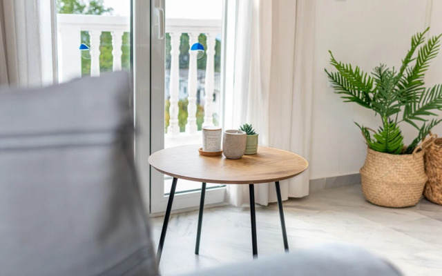 Xenios Avlais Apartments