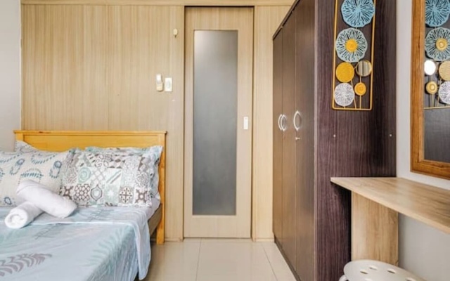 The Golden Shore Suites