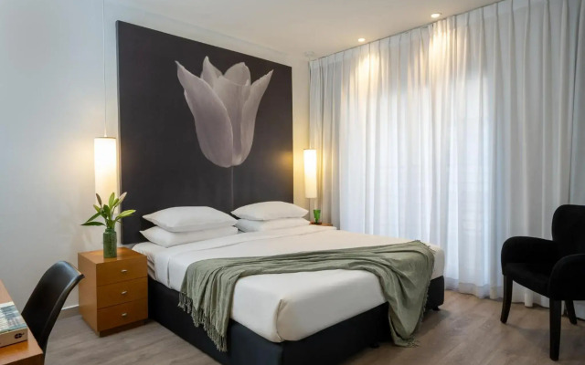 The Savoy Tel-Aviv, Sea Side