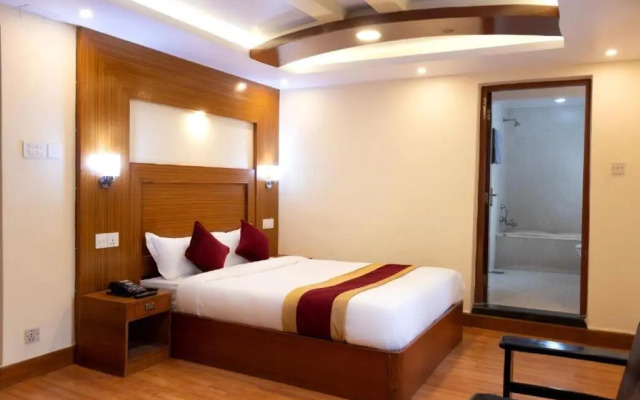 Hotel Venus Plaza - Near Delhi Airport