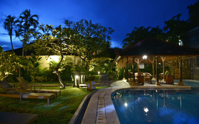 The Cakra Hotel