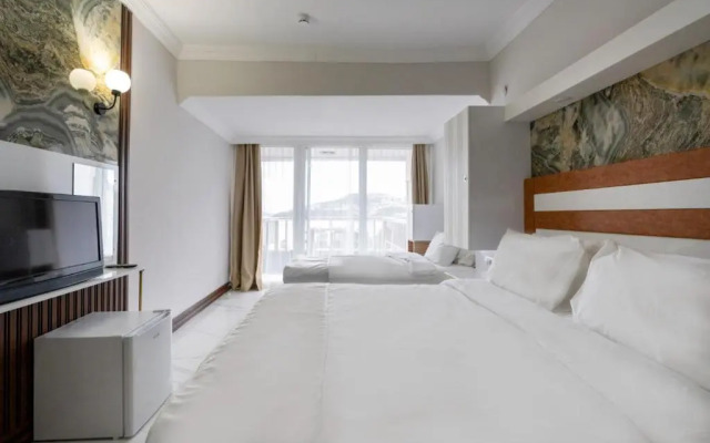 Sude Beach Resort Hotel