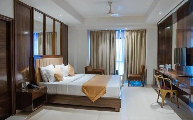 The Shiv Grand