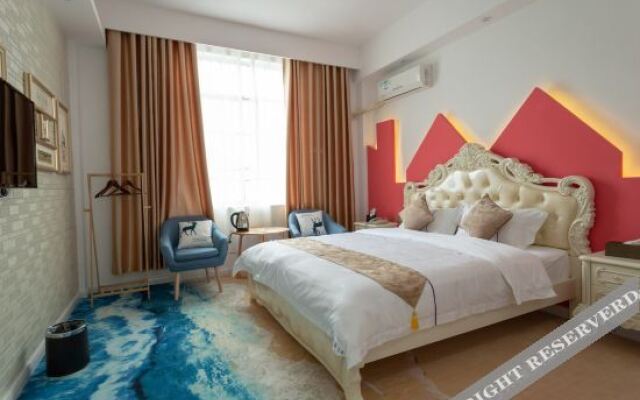 Tiandong Baiman Boutique Theme Hotel