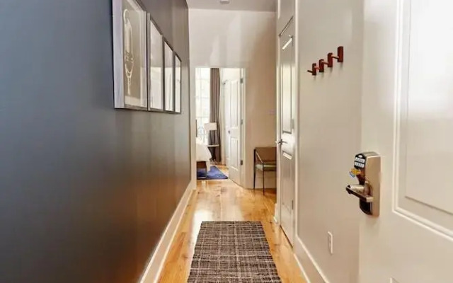 Sonder by Marriott Bonvoy The Louie Apartments CBD
