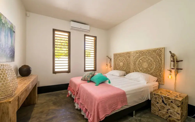 Vista Alegre by Boutique Bonaire Unique Resorts