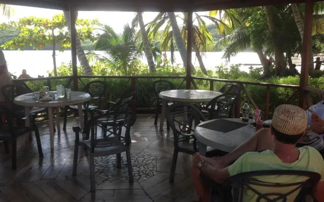La Sagesse Hotel Restaurant & Beach Bar
