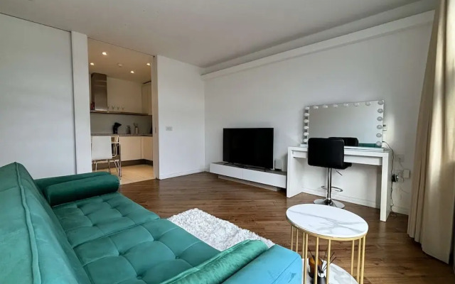 Skyline 1 Bedroom Apartment in Central Birmingham