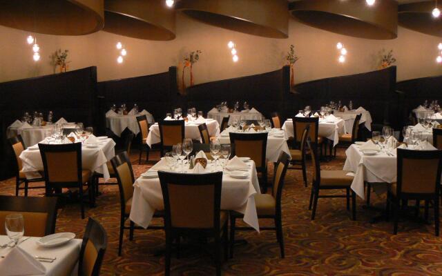 Mohegan Pennsylvania Casino Resort - Adults Only 21+