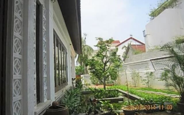 Calligraphy Homestay
