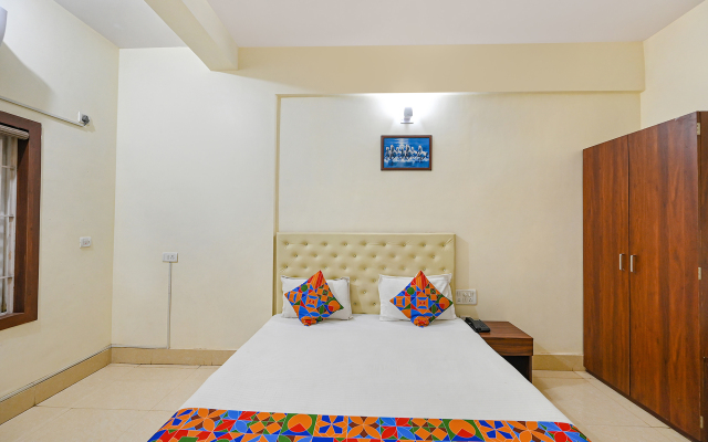 Capital O 28034 Triple Tree Hotels & Resorts