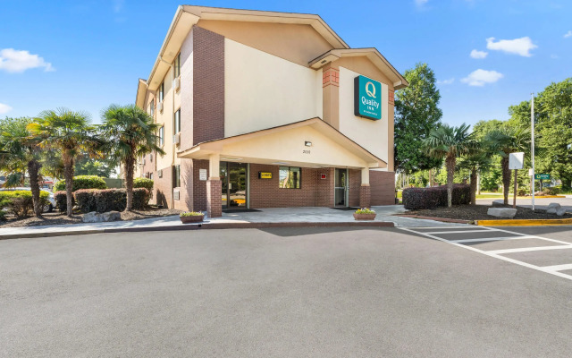 Quality Inn Atlanta Airport - Central