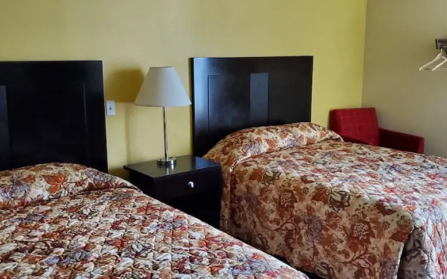 Red Carpet Inn