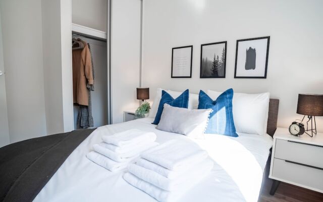 The Interchange Apartment by Opulent