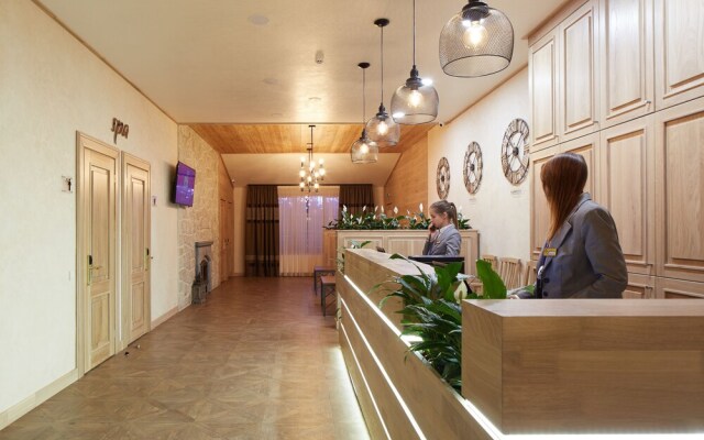Ganz & SPA