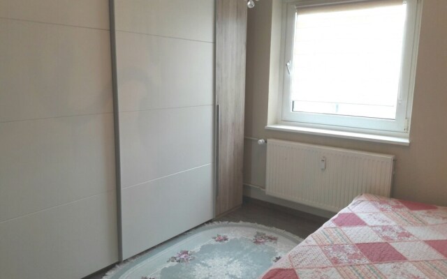 Private Apartment Ossietzkyring