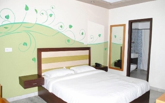 FabHotel Anand Villa