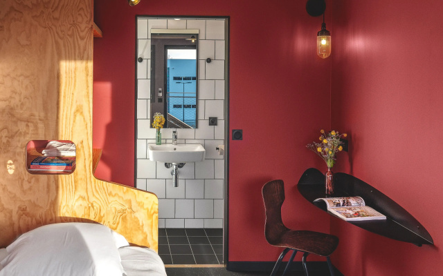 Eklo Hotels Paris Roissy CDG Airport
