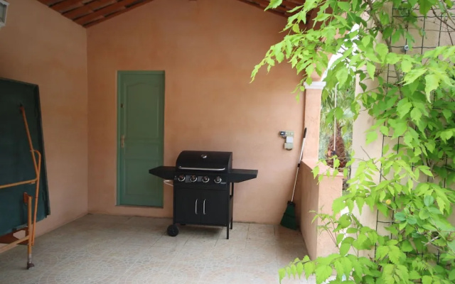 Charming Villa in Salernes France With Parking Space