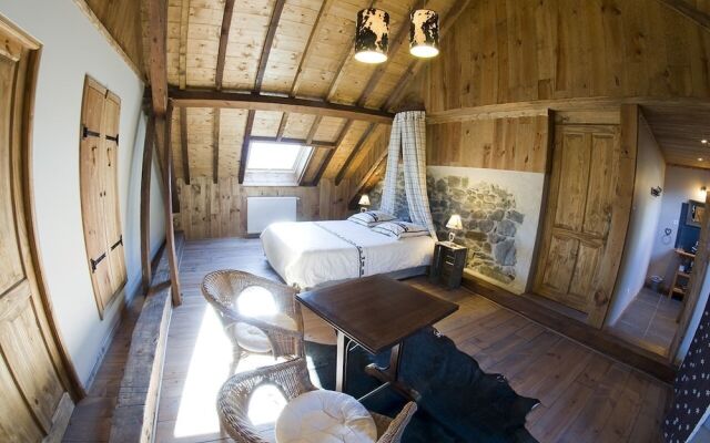 Chambres D'hôtes - La Clé des Bois