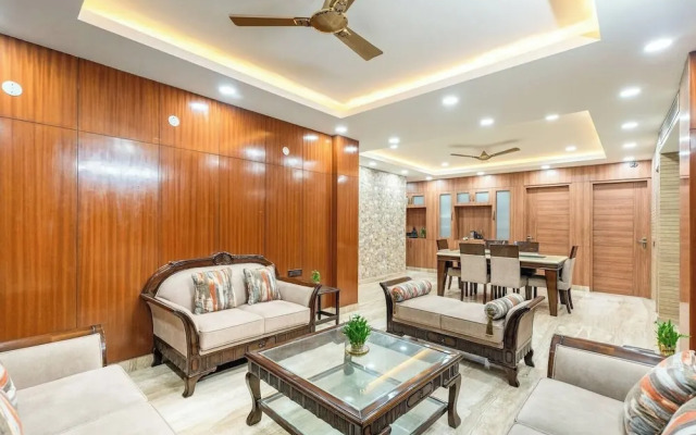 TIM Sector 51, Near Golf Course Extension Road