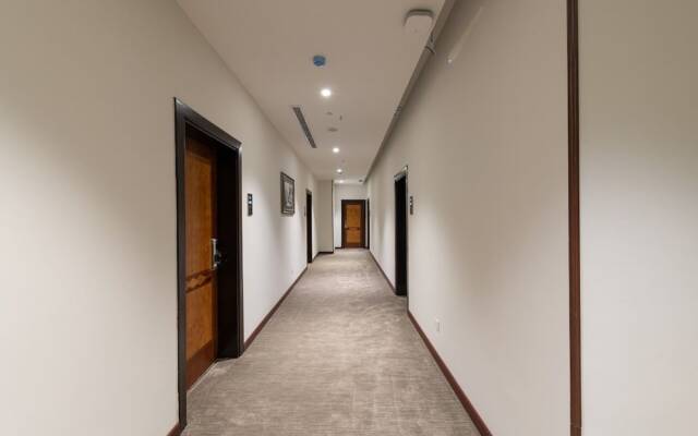 Family Balsam For Furnished Apartments