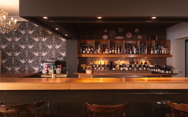 Hadley's Orient Hotel
