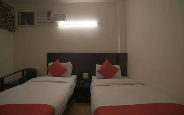 OYO 31020 Hotel Gaylord