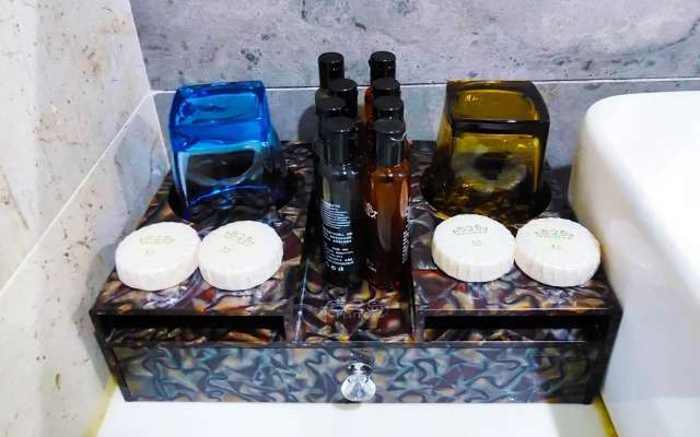 Erus Suites Hotel Boracay