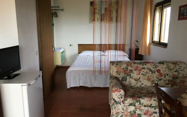 Poggio Baroni- Agriturismo