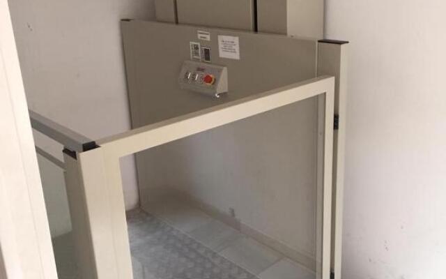 Studio apartment Vicente Blasco Ibáñez, 127