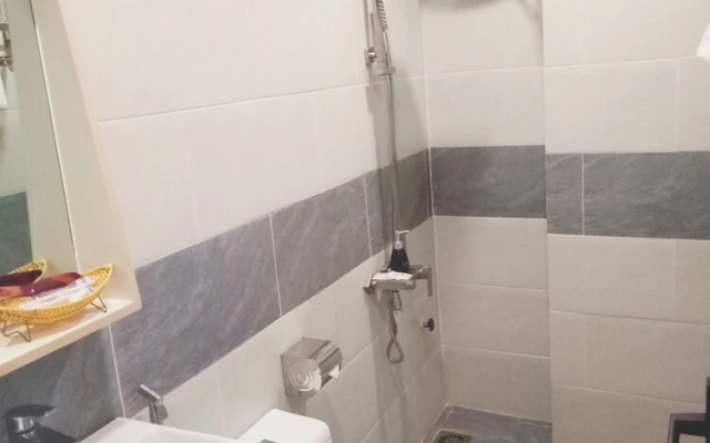 Enjoy Home Hotel & Apartment