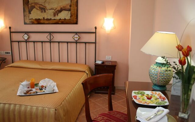 Emmaus Hotel